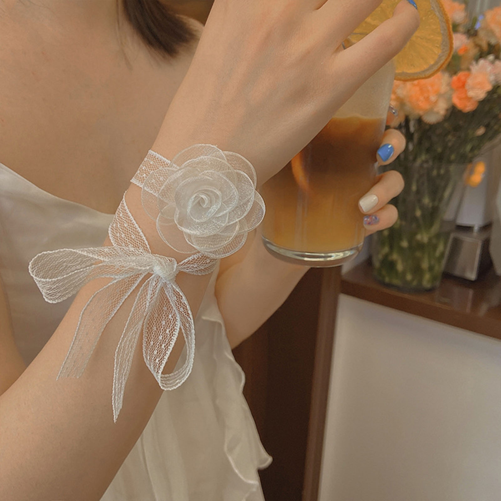Lace Ribbon Trim - Koronkowa opaska do włosów z różami,